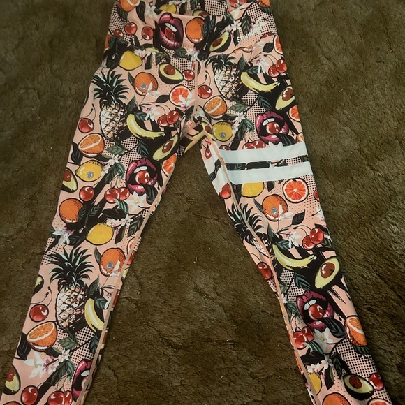 Stronger 2 piece fruit set. - Picture 2 of 3